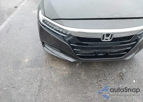 2018 Honda Accord Touring 2.0T из США, поврежденный, VIN 1HGCV2F94JA037811
